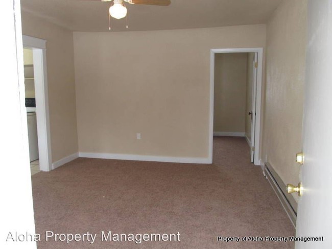 Building Photo - 3801 W Grover St