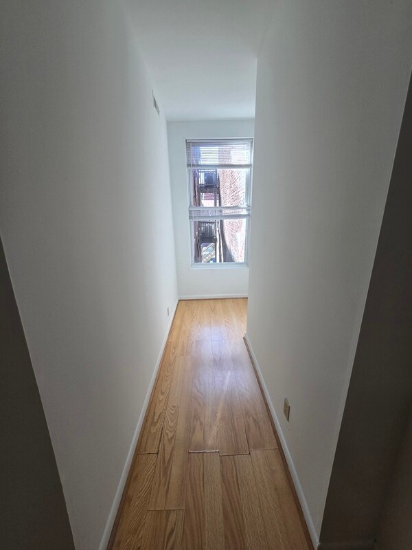 Foto del edificio - 503 W Grace St