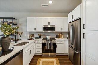 Building Photo - Lakeview at the Gates of Prosper