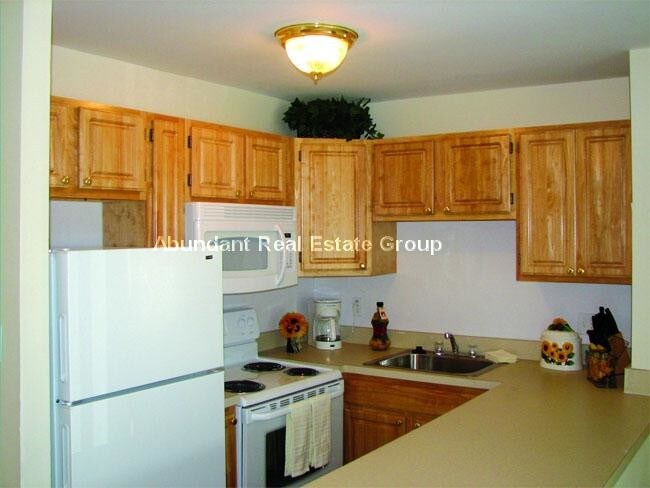 Building Photo - 18 Westgate Dr
