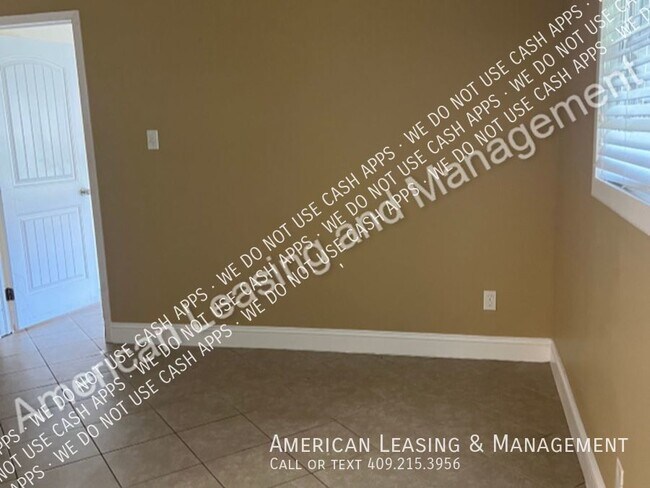 Building Photo - Spacious 3-Bedroom 2-Bath Home for Lease i...