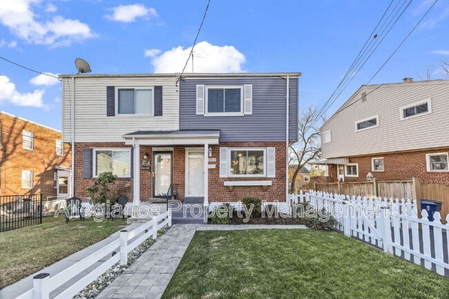 Photo - 3918 Usher Ave House