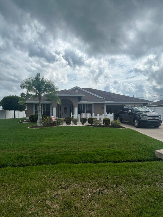 Foto principal - 5229 N Piper Cir