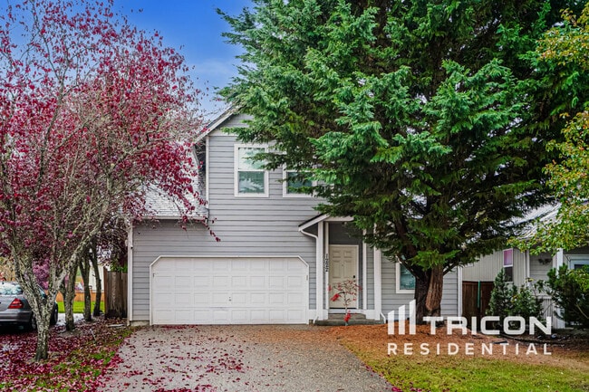 Building Photo - 1222 193rd St E