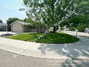Building Photo - 2087 E Clarene St