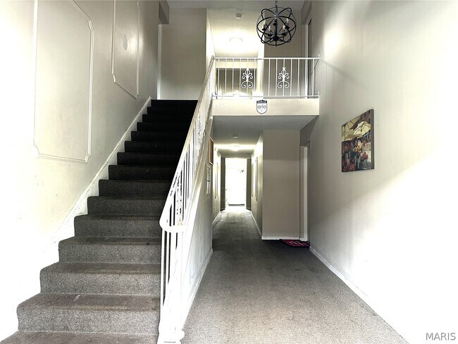 Foto del edificio - 452 Chapel Ridge Dr