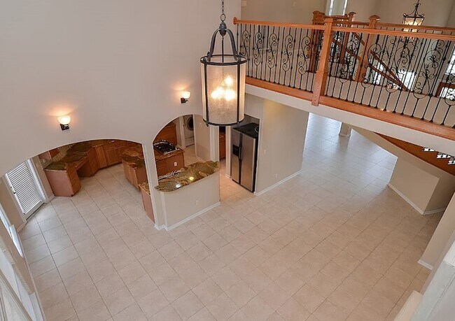 Building Photo - 3903 Pinesbury Dr