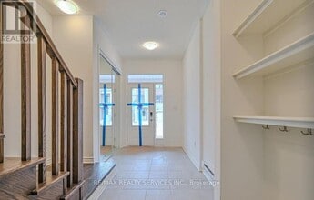 Building Photo - 159 Keppel Cir