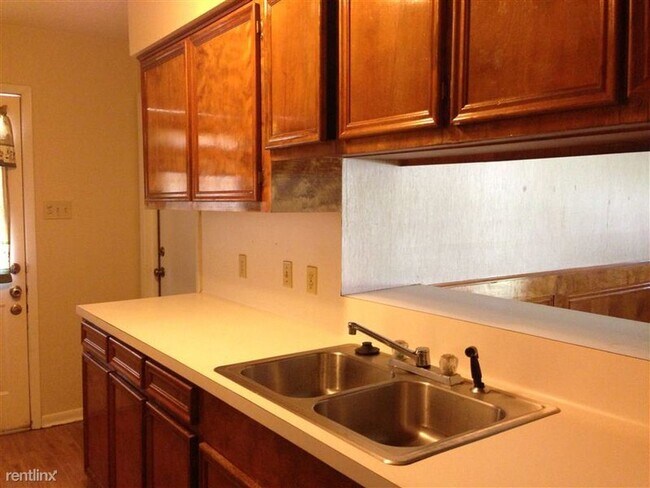 Building Photo - 3 br, 2 bath House - 3902 Windwood Cir