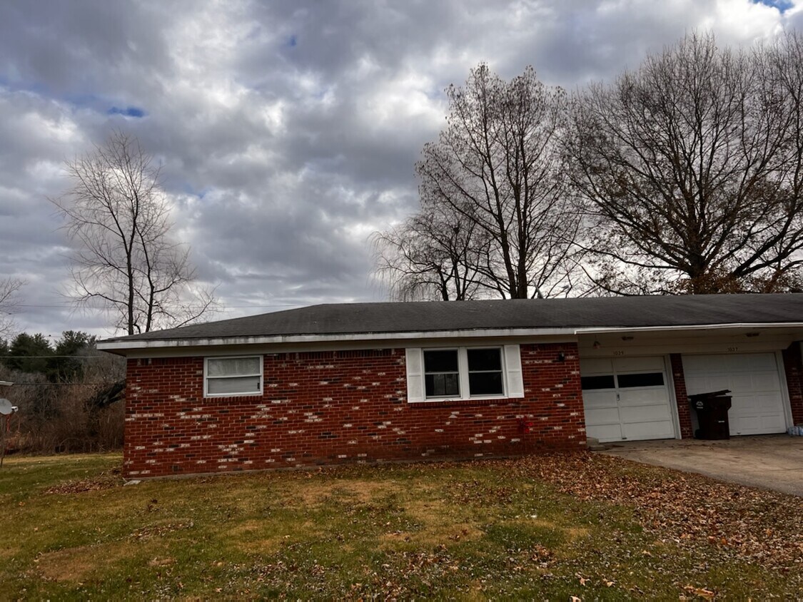 1039 Windsor Rd, Terre Haute, IN 47802 House Rental in Terre Haute