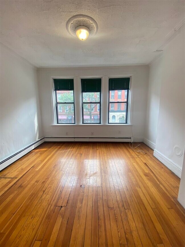 Foto del edificio - 112 14th St