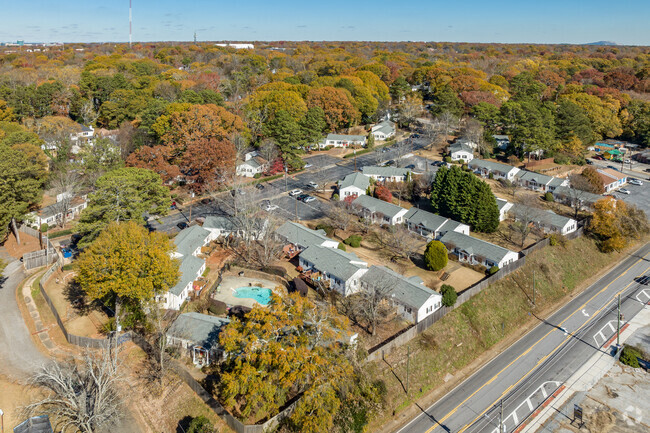 Aerial Photo - Stonegate Cottages