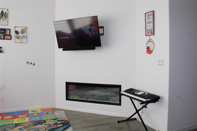 Foto del edificio - 3108 Armstrong Ave