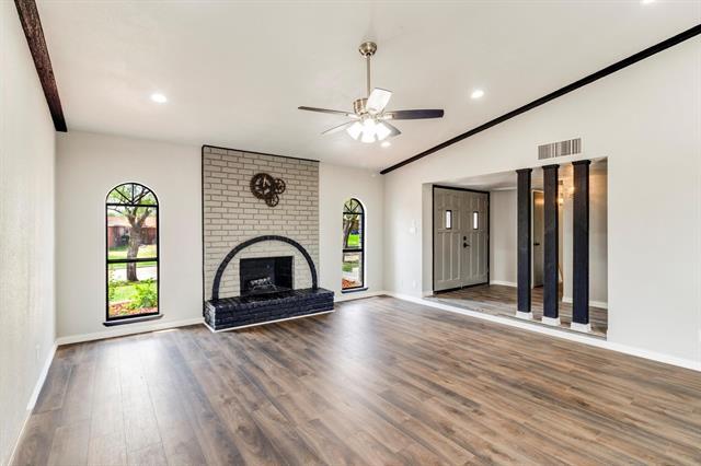 Building Photo - 3002 Rockett Dr