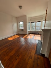 Building Photo - 132 Broadway