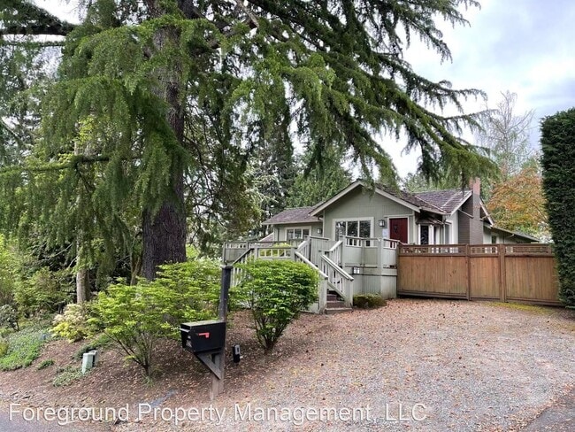 Building Photo - 5 br, 2.5 bath House - 7863 NE 10th St
