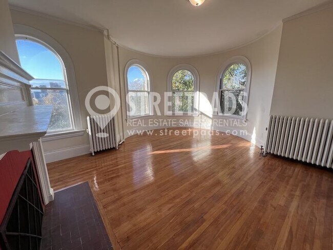 Building Photo - 1 bedroom in Cambridge MA 02138