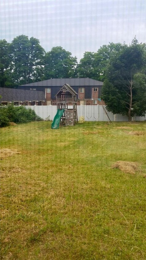 Foto del edificio - 1015 Rockdale Rd - Unit 1