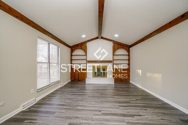 Foto del edificio - Charming 4 Bedroom in Columbus!