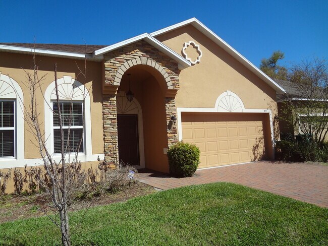 Foto del edificio - Beautiful 3BR Home in Mallory Square, Lawn Care Included