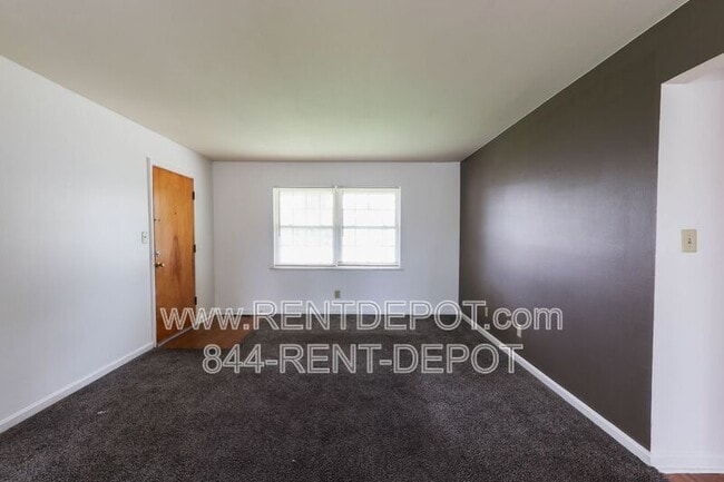 Building Photo - 2947 Ravenswood Dr