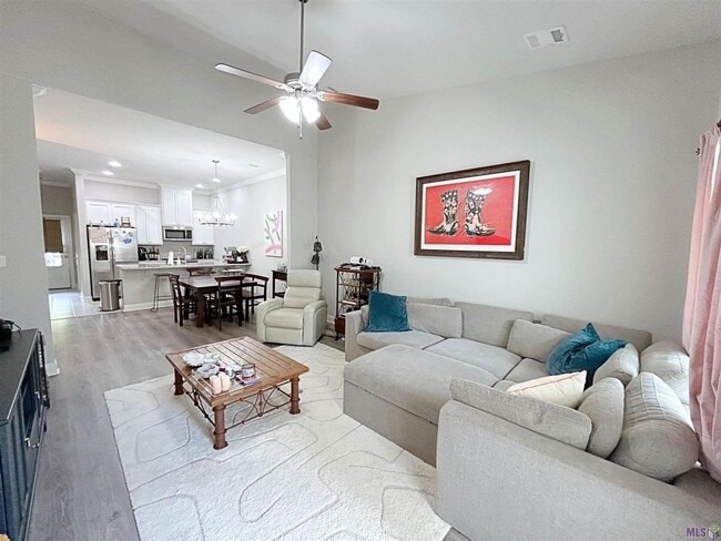 Photo - 2 Bedroom Townhome Near LSU| Gated Community