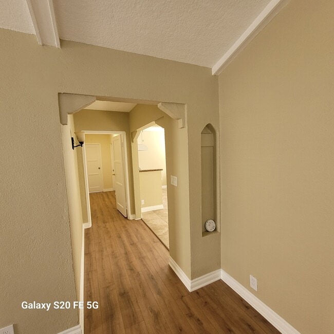 Building Photo - 1424 Orizaba Ave