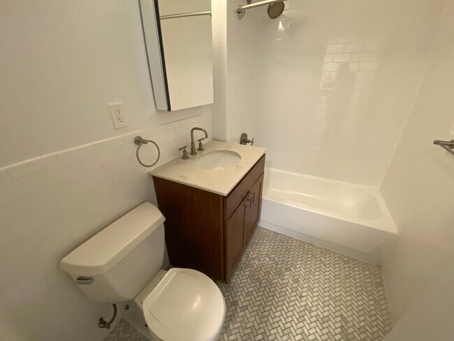 Foto del edificio - 75-25 153rd St