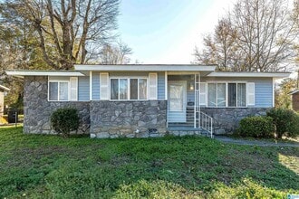 Building Photo - 1425 66th St