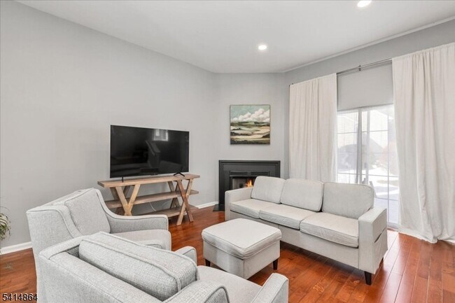 Foto del edificio - 40 Primrose Ln