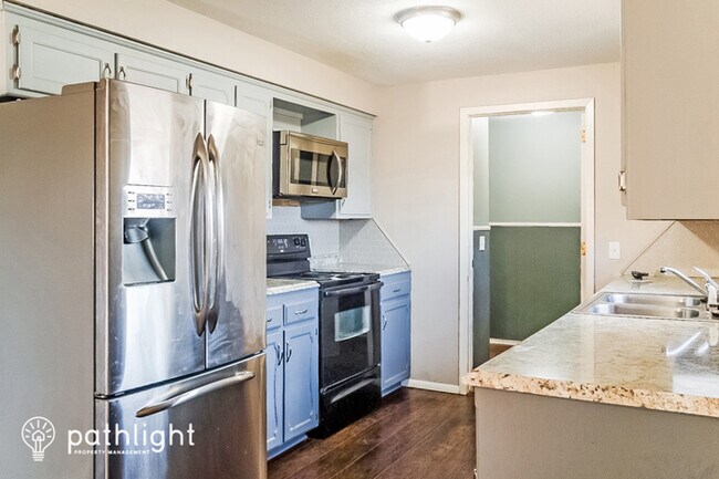 Foto del edificio - 511 South Concordia Avenue, Republic, MO, ...