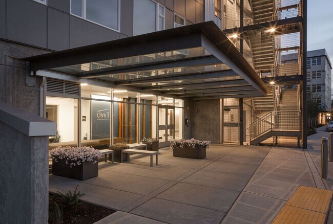 Foto del edificio - Dwell At Kent Station Apartments
