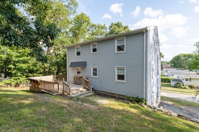 Building Photo - 205 Hardy Pond Rd
