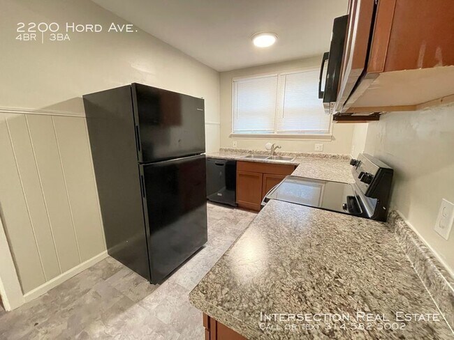 Foto del edificio - 2200 Hord Ave