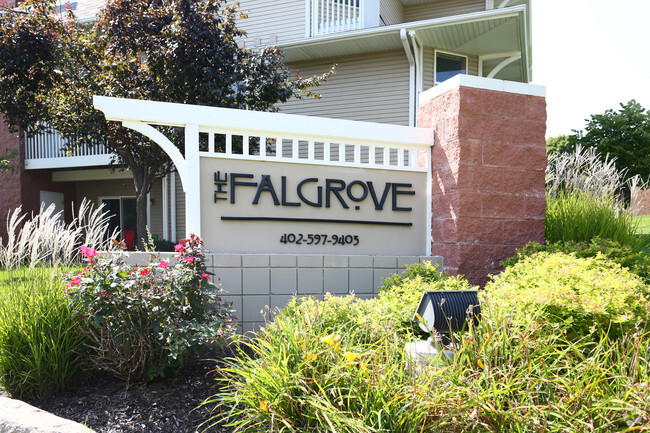 Entrada - The Falgrove