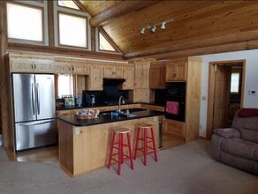 Building Photo - 152 Bighorn Ct