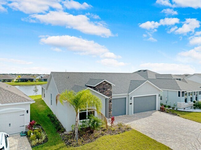 Building Photo - 3517 Rixford Way