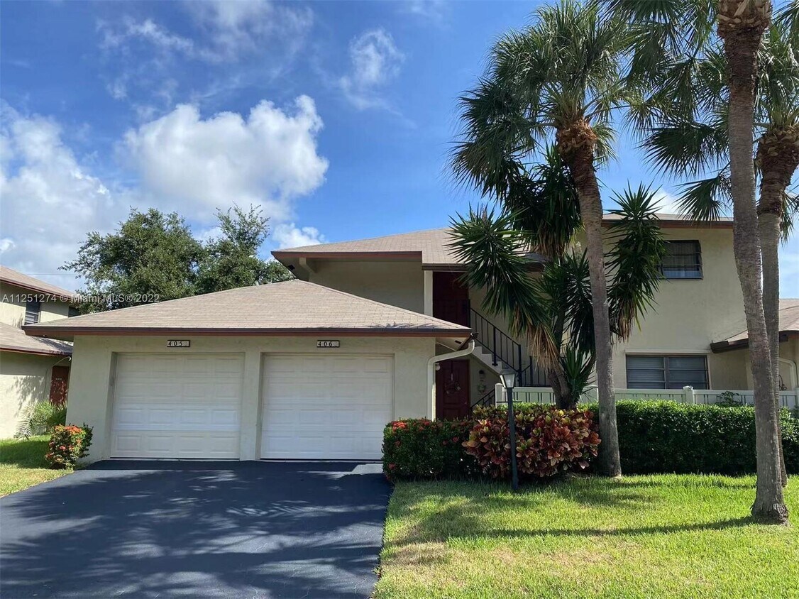 Foto principal - 1779 NE 40th Pl