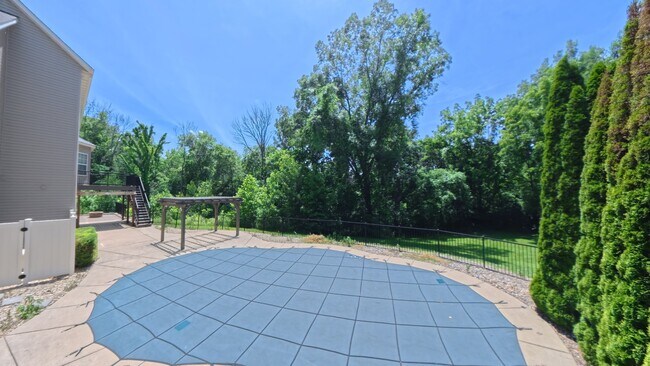 Building Photo - 308 Windsor Forrest Rd