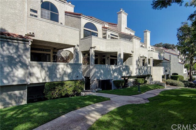 Building Photo - 5031 Dorado Dr