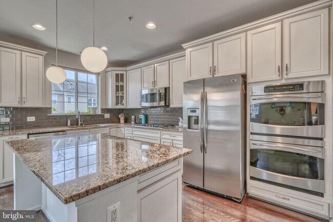 Foto del edificio - 2624 Shadyside Ln