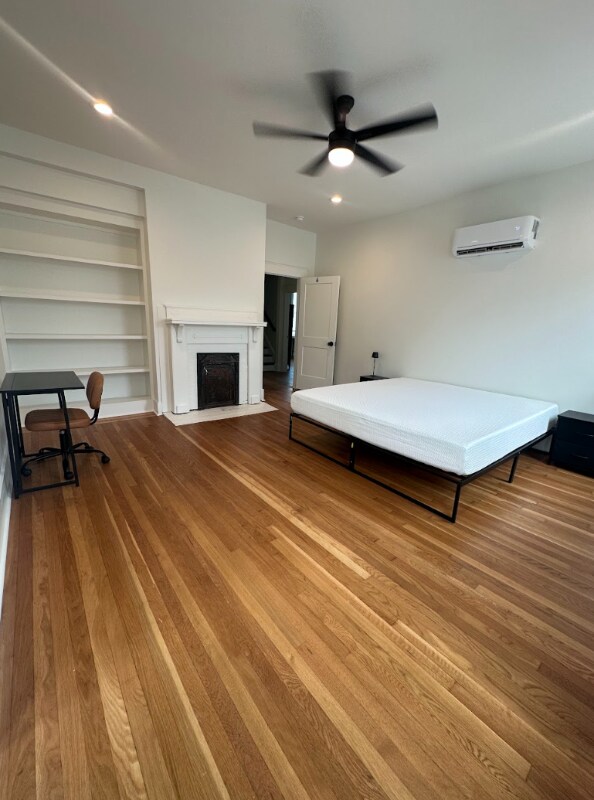 Foto principal - 1133 E Henry St