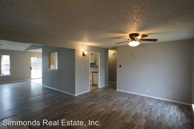 Foto del edificio - 3 br, 2 bath House - 5935 Sinclair Rd.