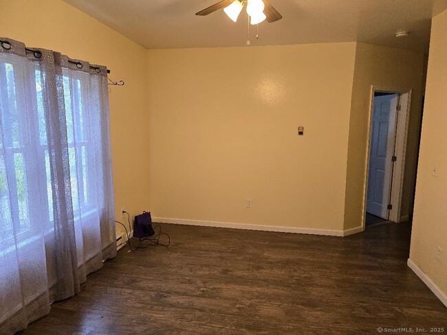 Foto del edificio - 14 Wood St