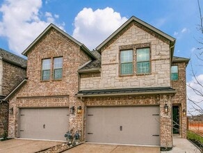 Building Photo - 1718 Lisa Ct