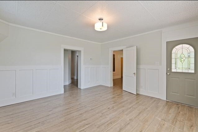 Building Photo - Remodeled 4 Bd 2 Bath Home in Murray