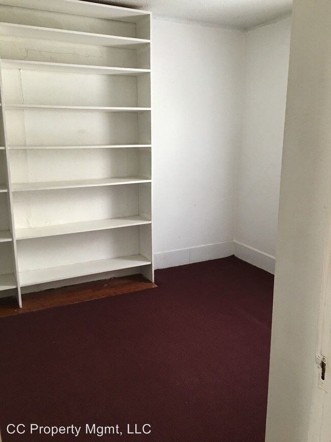 Foto del edificio - 714 St James St