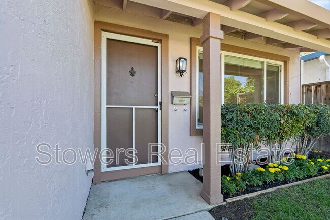 Foto del edificio - 2535 Heatherlark Cir