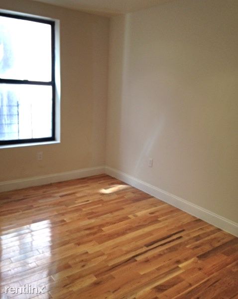 Building Photo - 625 W 135th St