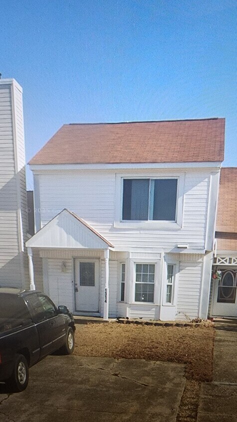 Foto principal - 1314 Covington Ct